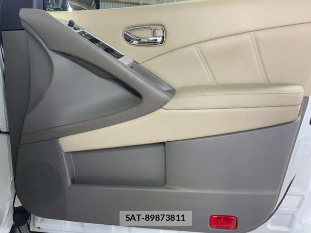 Nissan MURANO 2011-05 7393021-19
