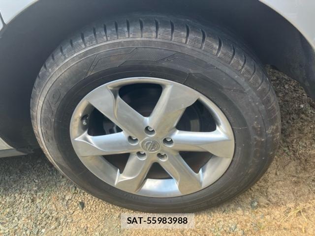 Nissan MURANO 2010-01 8230968-5