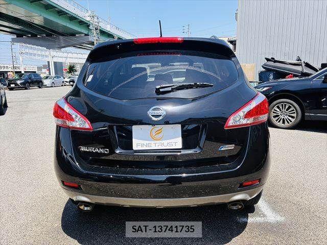 Nissan MURANO 2013-06 6677044-16