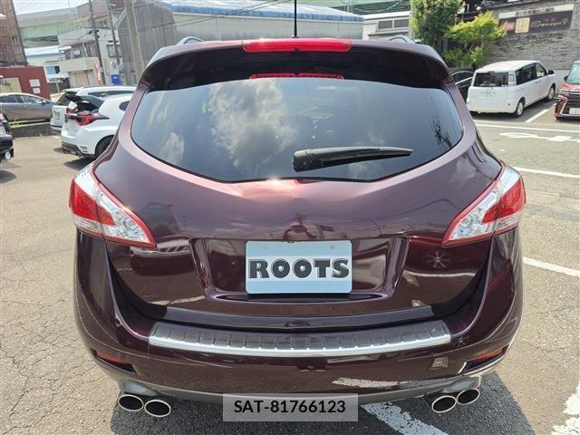 Nissan MURANO 2013-08 8413848-19
