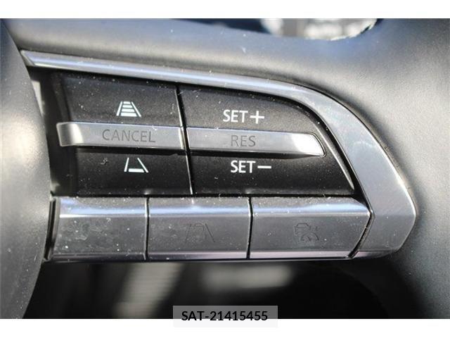 Mazda MX-30 2023-11 4597384-3