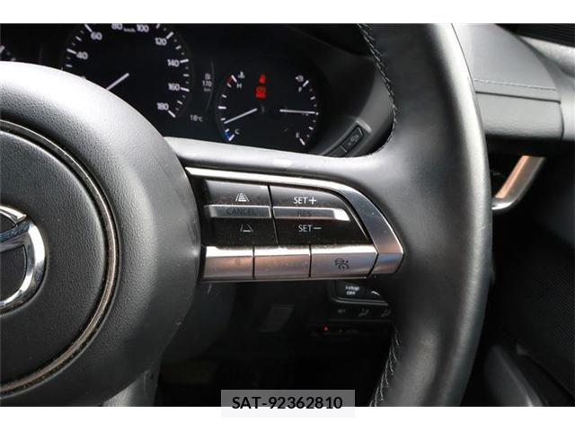 Mazda MX-30 2022-08 6217337-4