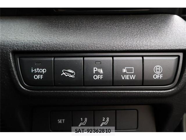 Mazda MX-30 2022-08 6217337-6