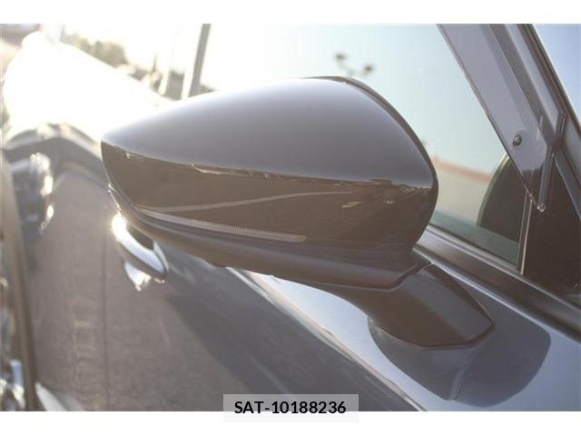Mazda MX-30 2022-07 6246034-22