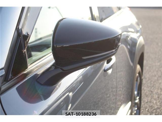 Mazda MX-30 2022-07 6246034-24