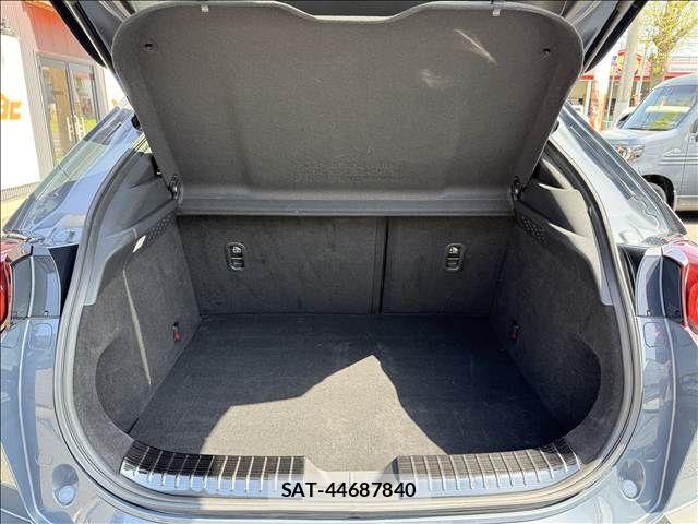 Mazda MX-30 2020-11 6276923-10
