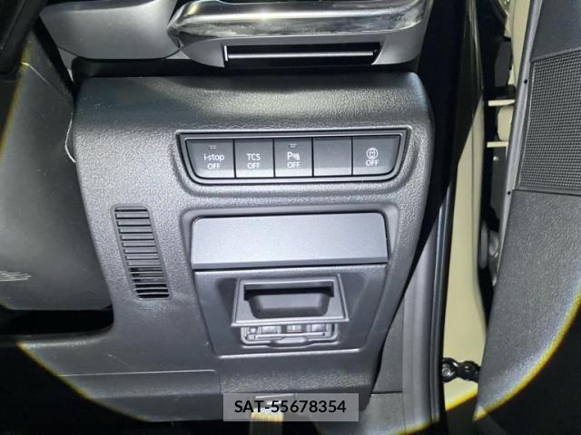 Mazda MX-30 2023-06 6500685-13