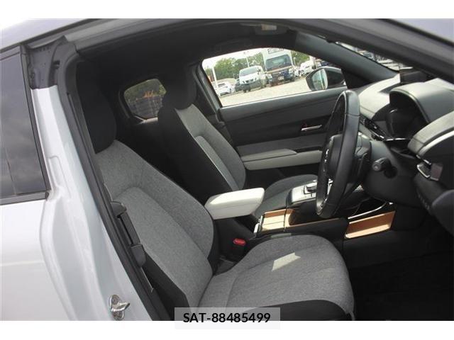 Mazda MX-30 2020-12 6613481-15