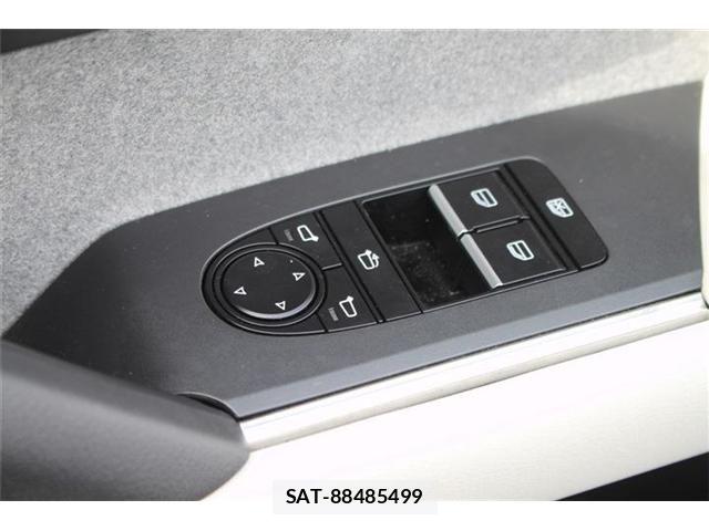 Mazda MX-30 2020-12 6613481-27