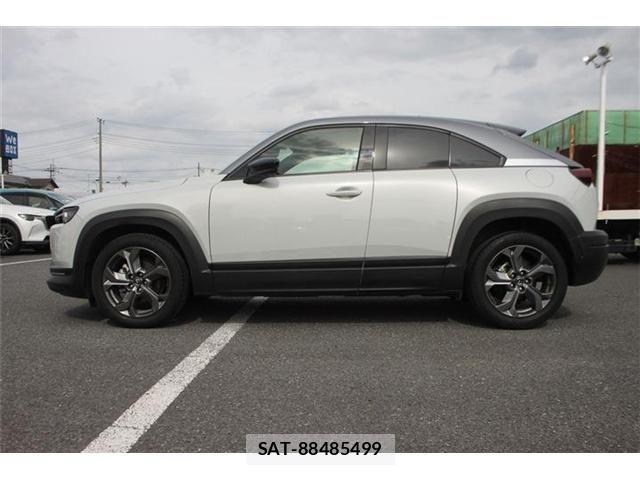 Mazda MX-30 2020-12 6613481-4