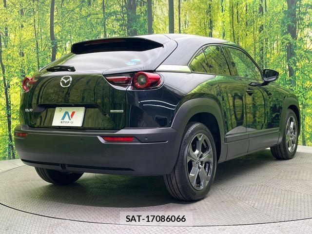 Mazda MX-30 2020-09 6816063-16