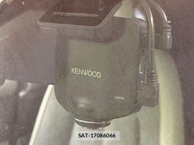Mazda MX-30 2020-09 6816063-6