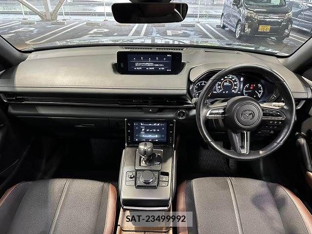Mazda MX-30 2023-11 6816062-2