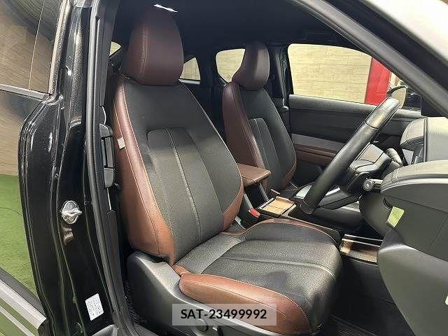 Mazda MX-30 2023-11 6816062-8