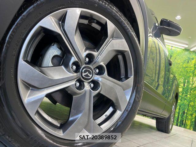 Mazda MX-30 2021-02 6909610-12