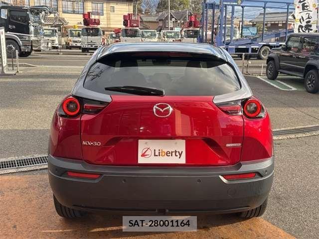 Mazda MX-30 2021-01 6909614-13
