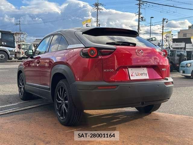Mazda MX-30 2021-01 6909614-14