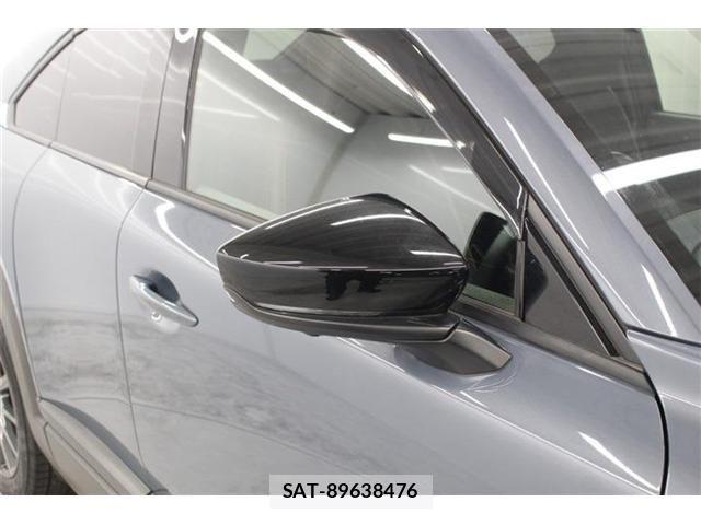 Mazda MX-30 2023-03 6909611-9