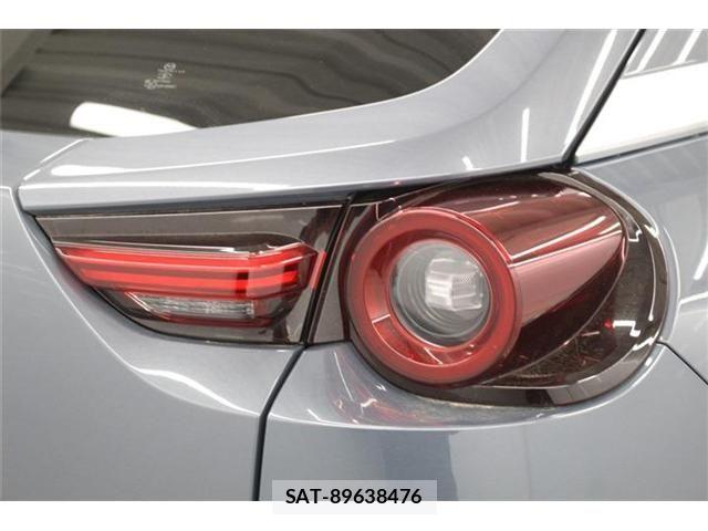 Mazda MX-30 2023-03 6909611-16