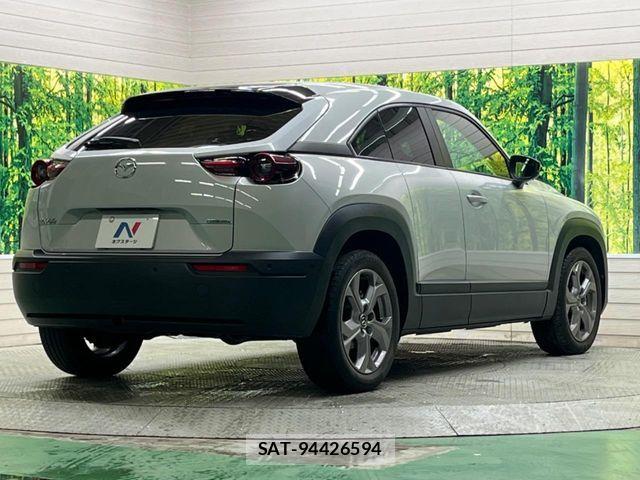 Mazda MX-30 2021-03 6909612-16
