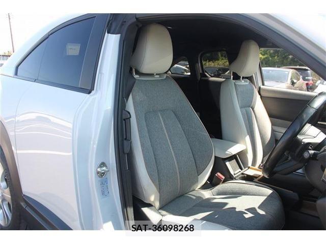 Mazda MX-30 2021-12 6909613-26