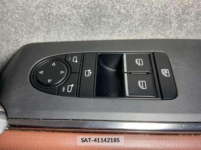 Mazda MX-30 2023-03 7222289-14