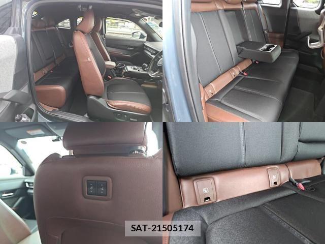 Mazda MX-30 2021-07 7222284-6
