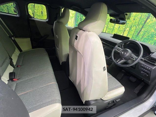 Mazda MX-30 2021-04 7222283-7