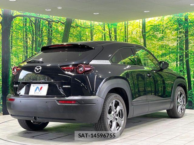 Mazda MX-30 2021-12 7222286-16