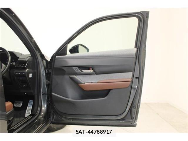 Mazda MX-30 2023-10 7222292-29