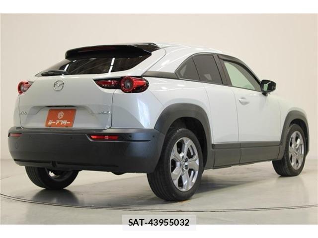 Mazda MX-30 2021-01 7272437-11