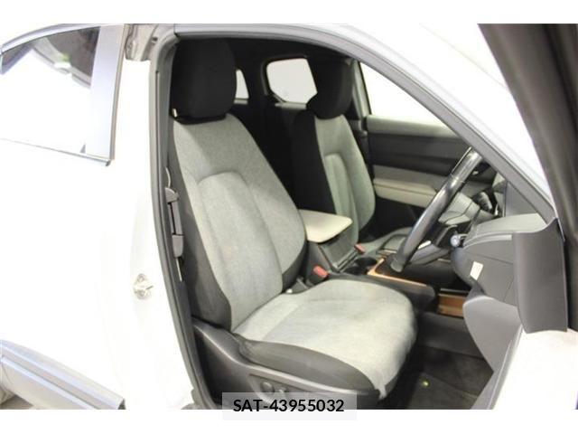 Mazda MX-30 2021-01 7272437-1