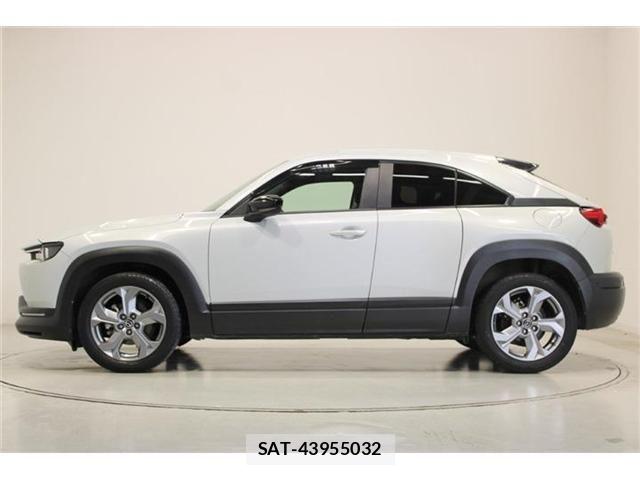 Mazda MX-30 2021-01 7272437-8
