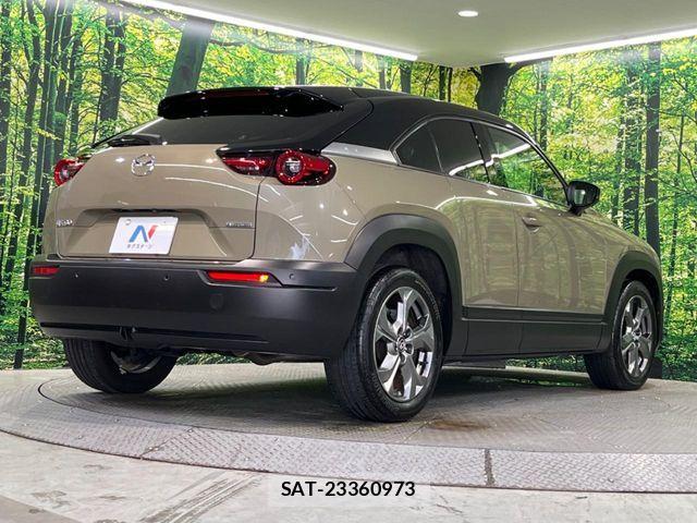 Mazda MX-30 2023-10 7456092-16