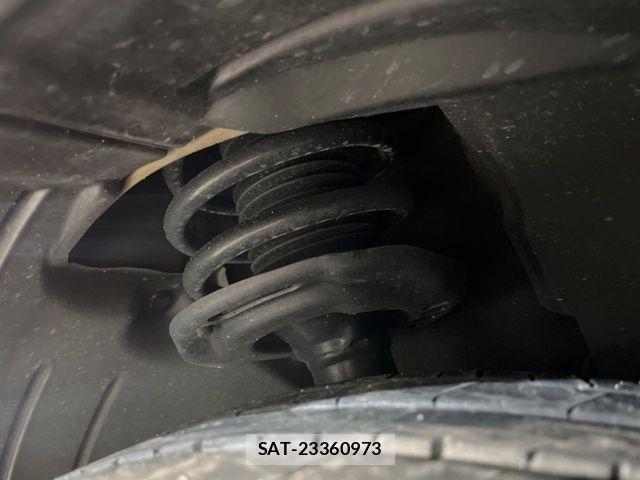 Mazda MX-30 2023-10 7456092-19