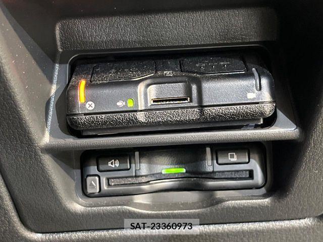 Mazda MX-30 2023-10 7456092-6