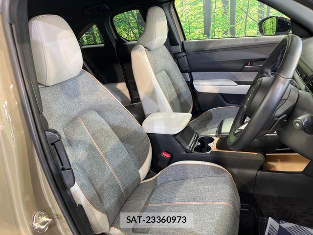 Mazda MX-30 2023-10 7456092-7