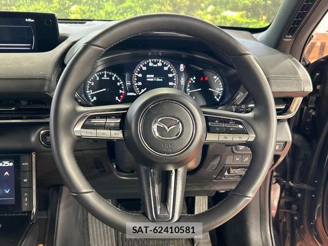 Mazda MX-30 2021-09 7618401-10