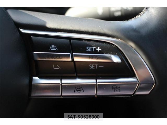 Mazda MX-30 2021-03 7618403-4