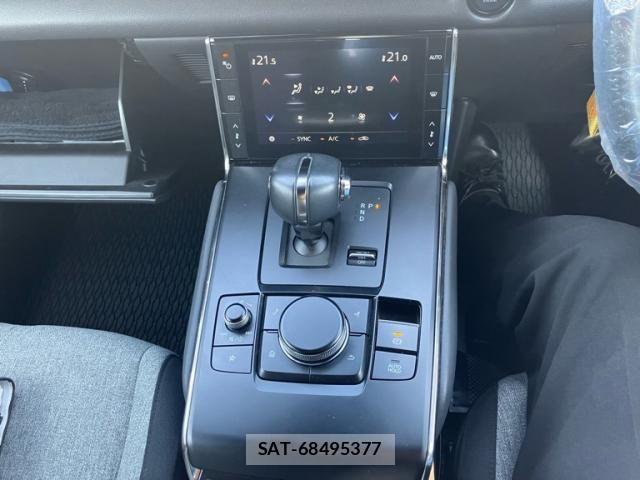 Mazda MX-30 2021-04 7618404-26