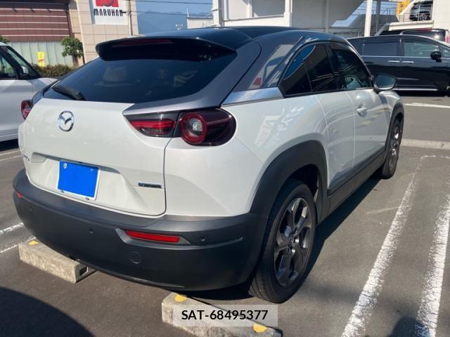 Mazda MX-30 2021-04 7618404-3