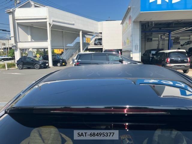 Mazda MX-30 2021-04 7618404-5