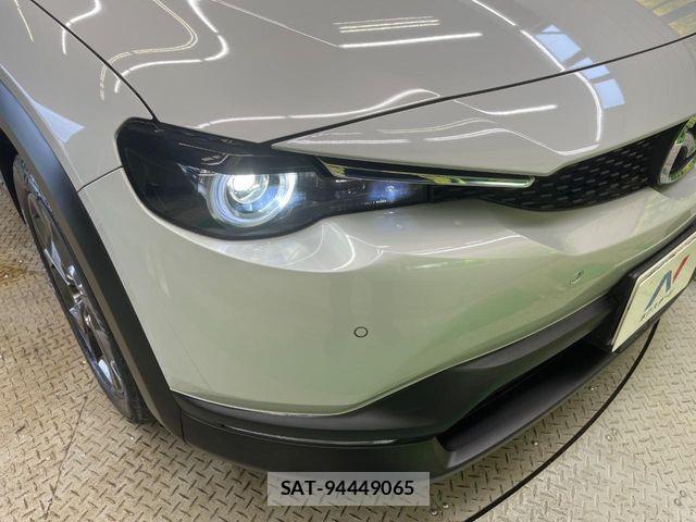 Mazda MX-30 2020-09 7962743-12