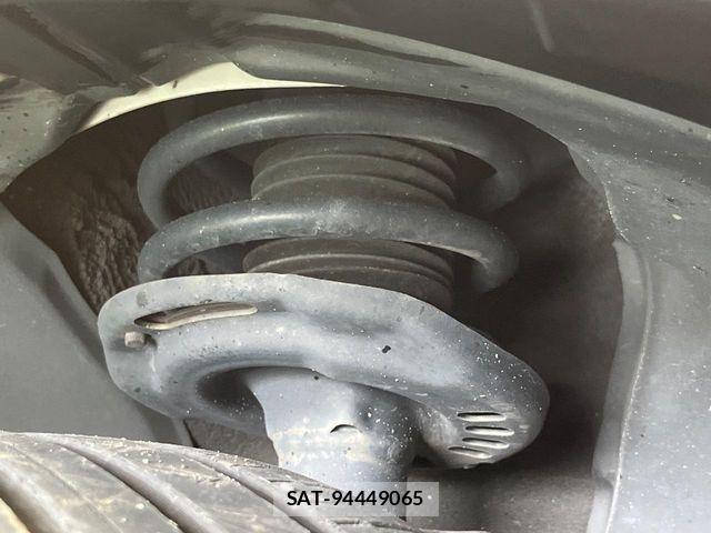 Mazda MX-30 2020-09 7962743-19