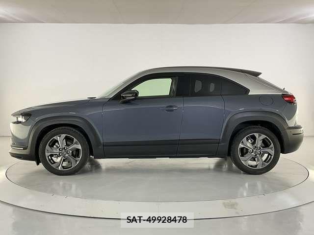 Mazda MX-30 2021-10 8074758-2