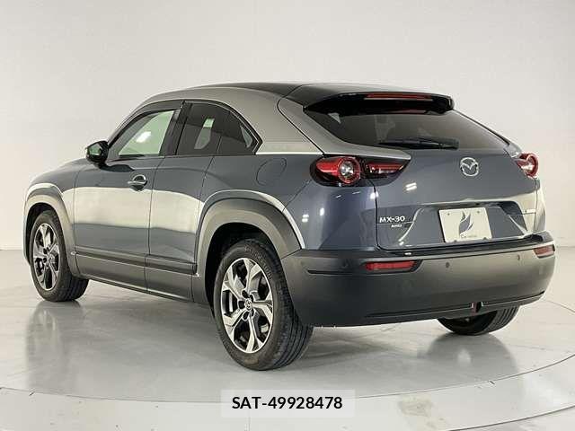 Mazda MX-30 2021-10 8074758-3