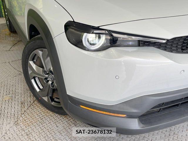 Mazda MX-30 2021-02 8100630-11