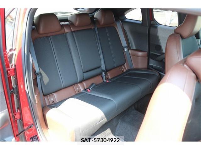 Mazda MX-30 2021-03 8131412-14