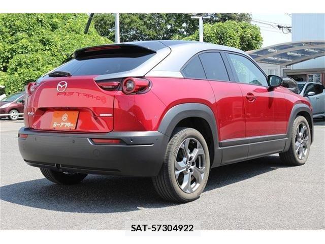 Mazda MX-30 2021-03 8131412-20