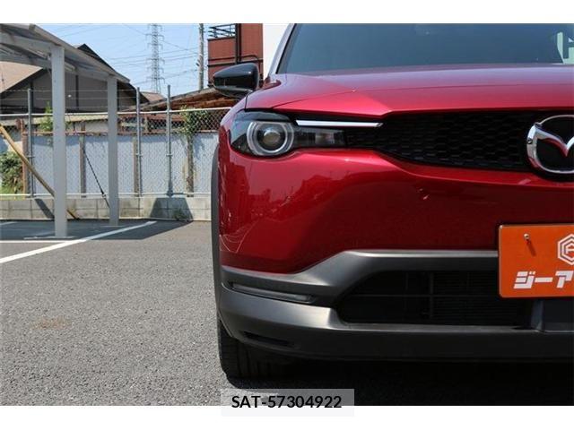 Mazda MX-30 2021-03 8131412-23